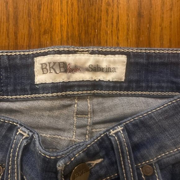 Bundle of 2 Pairs of BKE jeans - Sz 24 - Picture 2 of 12